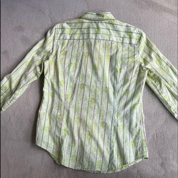 Vintage Button up shirt - Picture 2 of 9